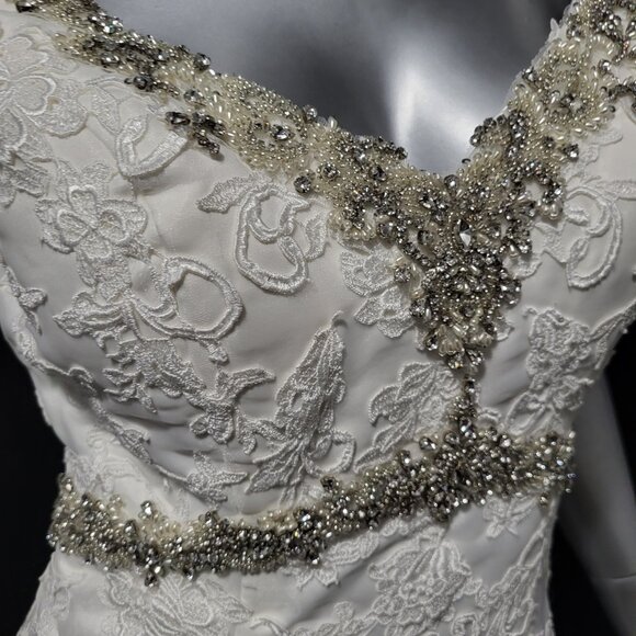 NWT~$1795~DAVINCI~SZ 6~IVORY OFF WHITE RHINESTONE BEADED LACE WEDDING DRESS - Picture 3 of 16